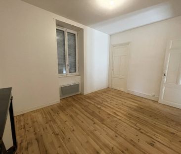 Location maison 5 pièces 110 m² à Saint-Pierre-de-Bœuf (42520) - Photo 4