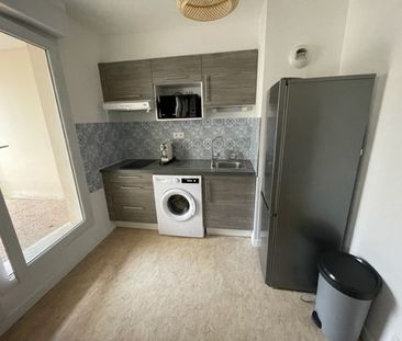 Location Appartement 2 pièces Meublé 36m² NIORT 79000 - Photo 6