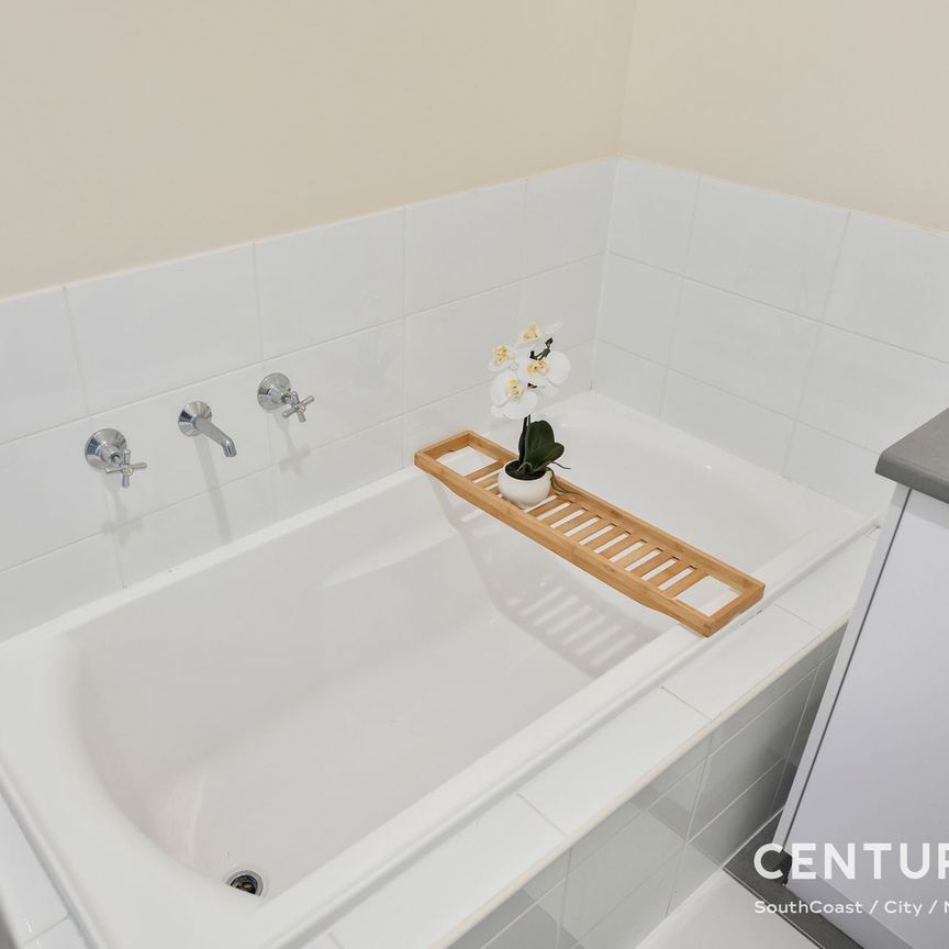 Moments from the Beach - Where Every Day is a Holiday - Photo 1