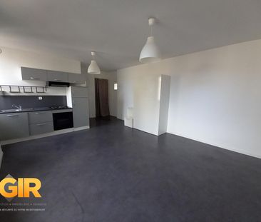 Location Appartement 2 pièces 38m² RENNES 35000 - Photo 2