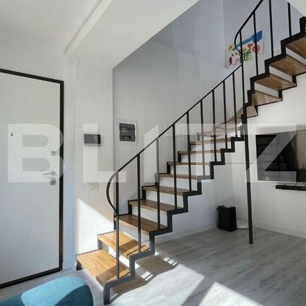 Dis 15 August/Penthouse modern, 100 mp, 3 camere, zona Calea Bucuresti - Photo 1