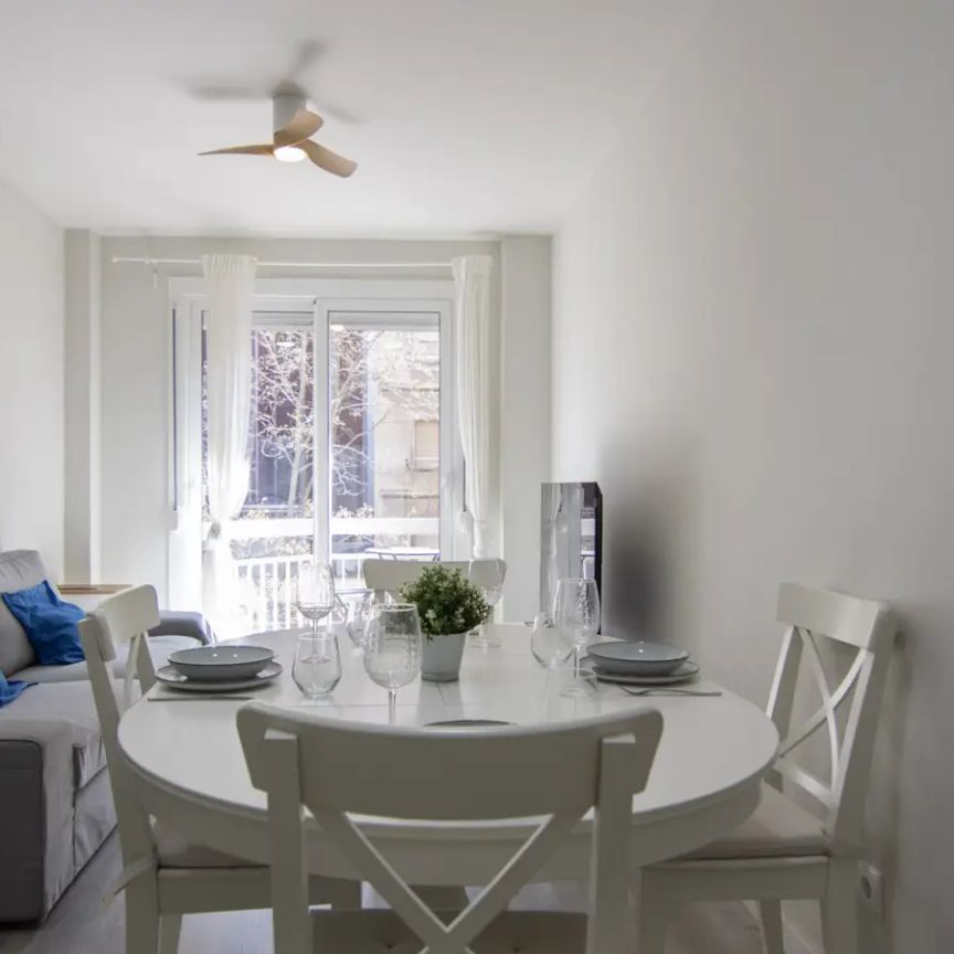 4-bedroom apartment for rent in Navas, professionals only - Foto 1