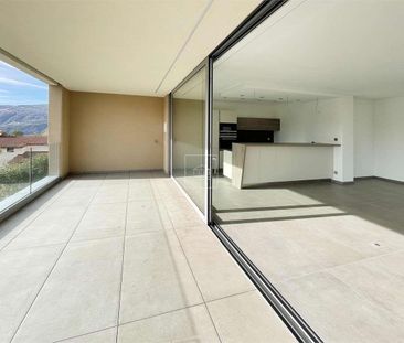 Nuovo, moderno appartamento di prestigio - Photo 2