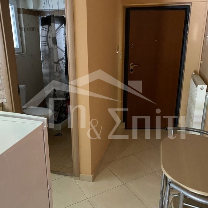 Γκαρσονιέρα προς ενοικίαση 350 € - Φωτογραφία 1