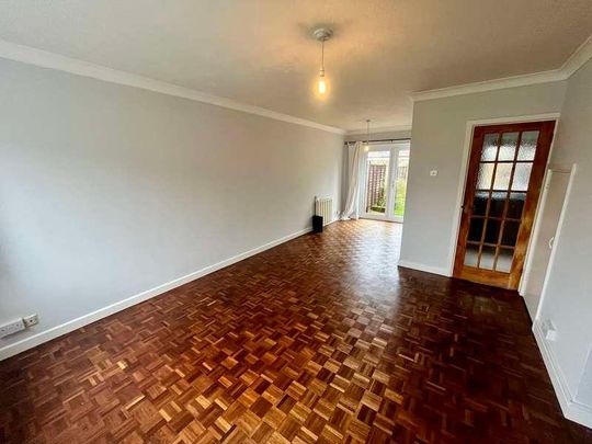 Norton Close, Wash Common, Newbury, RG14 - Photo 1