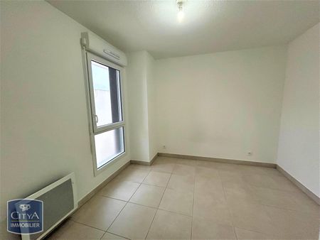 Location Appartement 4 pièces 73m² JUVIGNAC 34990 - Photo 2