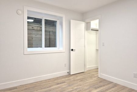 2715 201 St, Langley (Basement 1) - Photo 3