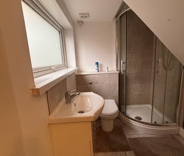 1 Bed Flat, Erdington, B24 - Photo 6