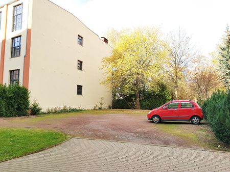 Freundliche 2-Zimmer-Wohnung mit Balkon und EBK in kernsaniertem Gründerzeithaus im Lutherviertel - Photo 5