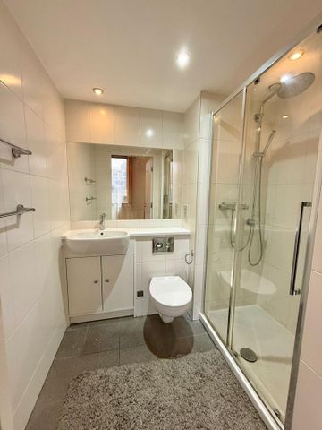 Studio to rent - Photo 3