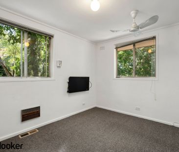 3 Bedroom Home in Scullin - Photo 6