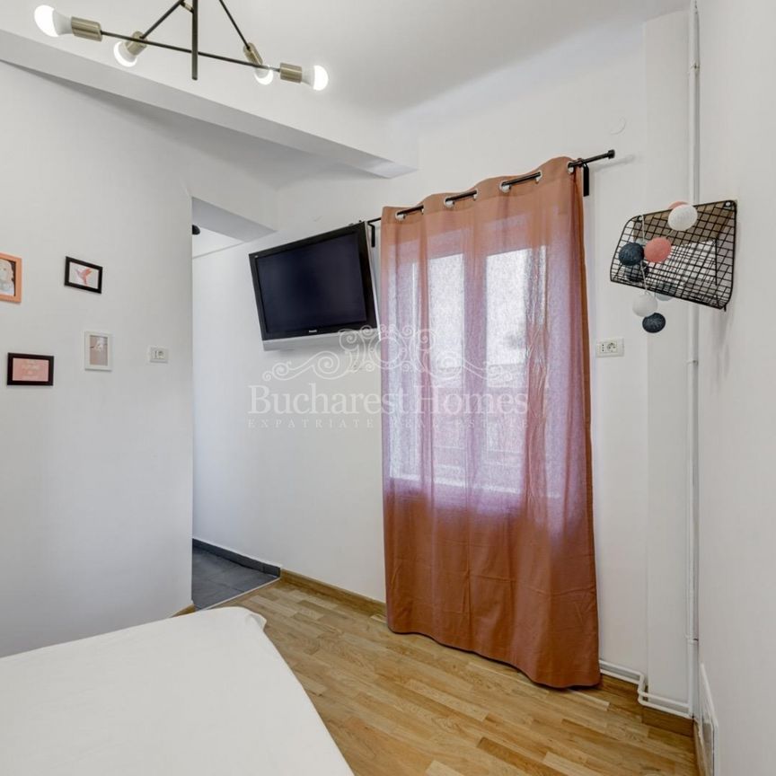 Art Deco One Bedroom Apartment, Downtown - Photo 1