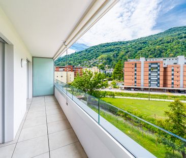 BRIGHT FURNISHED APARTMENT AGNO - Foto 1