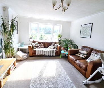 4 bedroom detached house to rent - Photo 6