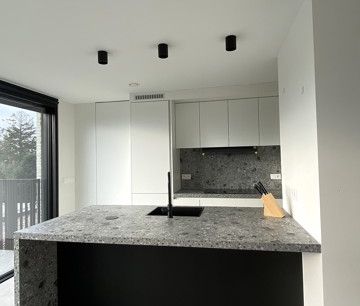 Modern dakappartement gelegen in het centrum - Photo 5