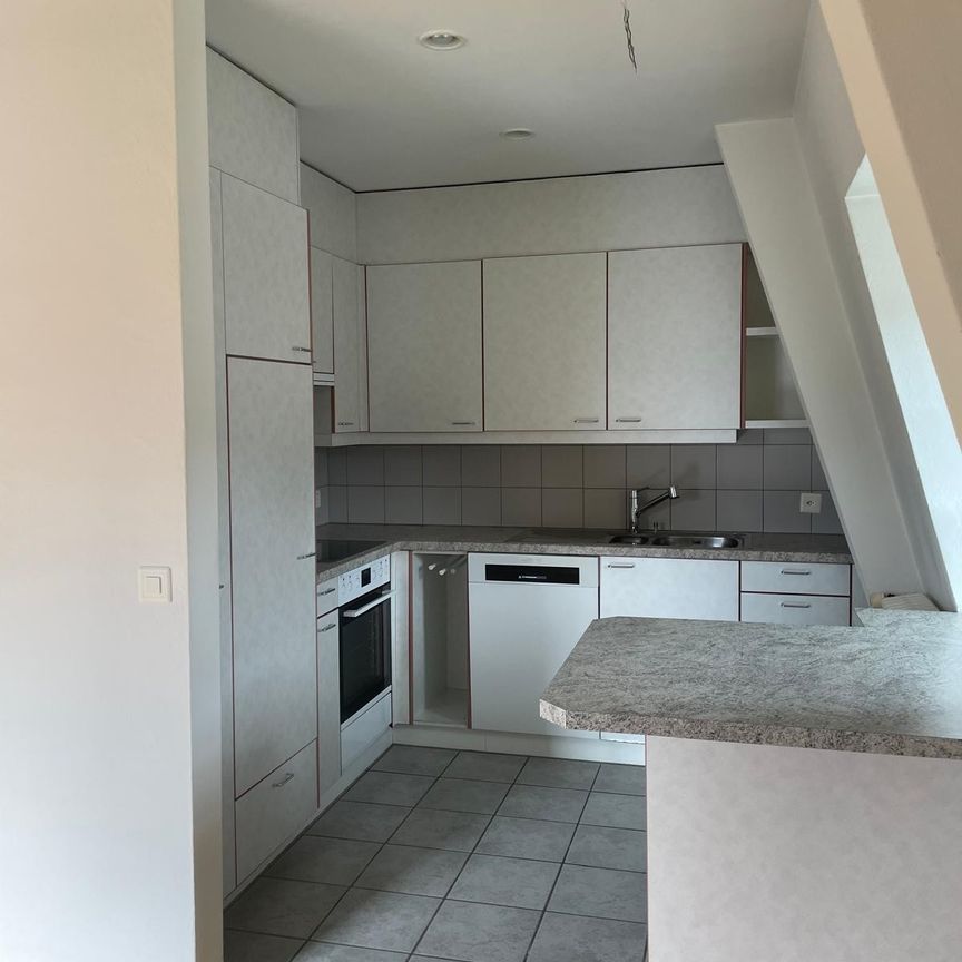 Befristet bis 31.03.2027 - charmante Wohnung im Herzen von Männedorf - Photo 1