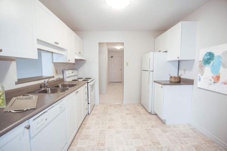 Beaverbrook Towers II - Photo 5