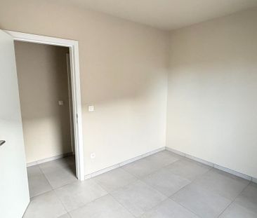 Appartement te huur in Paal voor € 1.000 met 3 slaapkamers - Photo 3