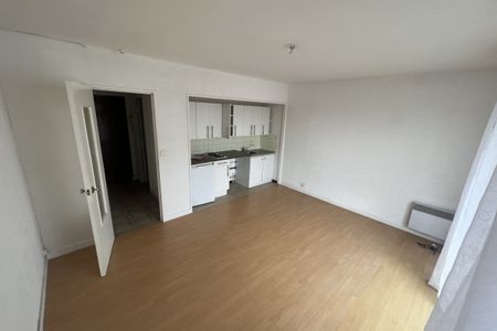 1 pièce 26 m2 T1 Quartier Canclaux-Mellinet - Photo 2