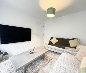 3 bedroom townhouse to rent - Photo 2