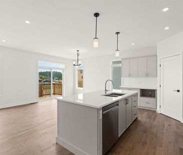 For Lease - 1020 Moore Street, Brockville, Ontario - Photo 6