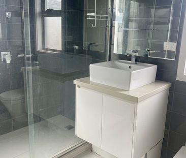 3 bedroom unit house, excellent location - Photo 6