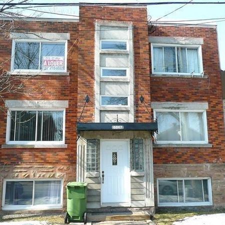 Appartement in Ville Emard /Lasalle Parc, Carrefour, METRO Angrignon - Photo 4