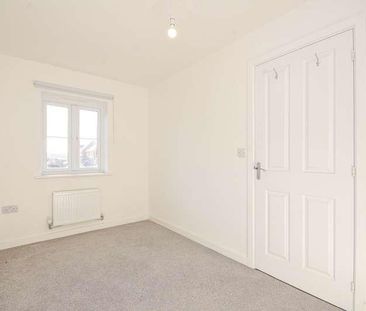 Grace Farrant Road, Great Cornard, CO10 - Photo 6