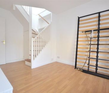 2 bedroom terraced house to rent - Photo 3