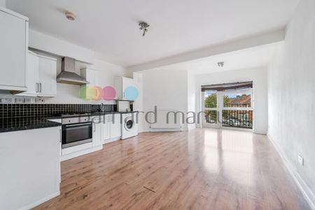 Stanley Road - Photo 2