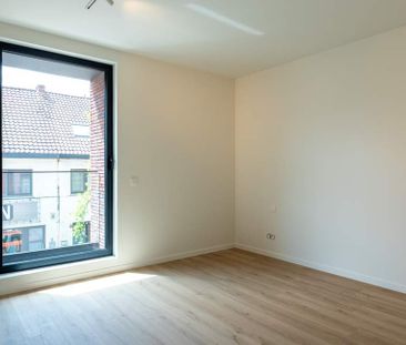 Appartement te huur in Houthalen voor € 1.150 met 2 slaapkamers - Foto 4