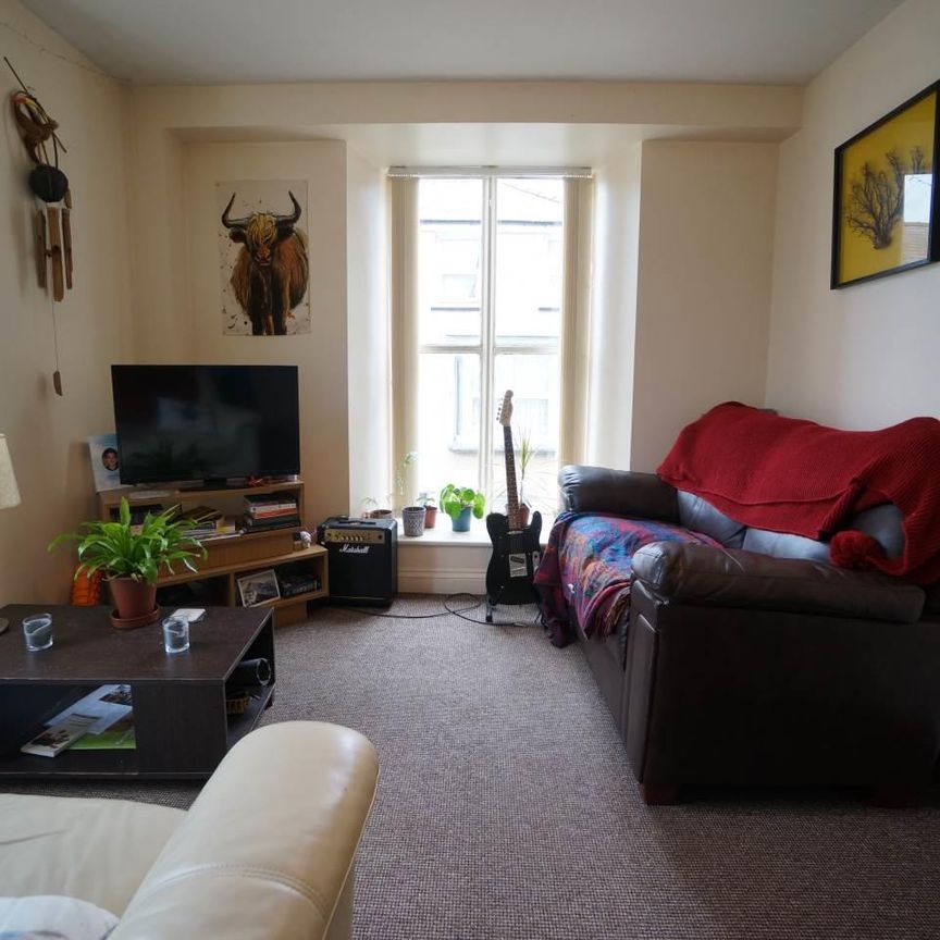 Flat 4, Ebenezer Chapel York Place - Photo 1