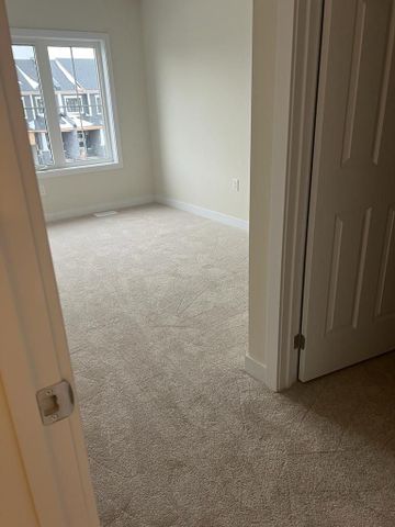 For Lease - 46 ROWLOCK ST Street, Welland, Ontario - Photo 2