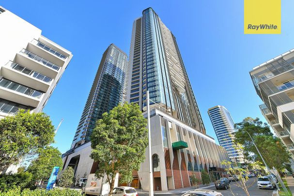 As New 1 Bed + Study with breathtaking water view - Photo 1