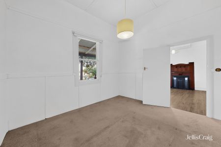 23 Deakin Street, Mitcham VIC 3132 - House For Rent | Domain - Photo 3