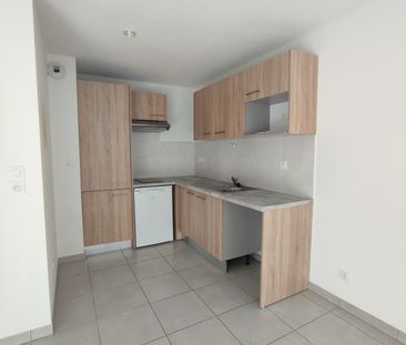 Location Appartement 2 pièces 41m² AUCAMVILLE 31140 - Photo 3
