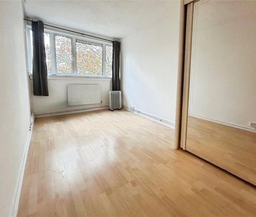 3 bedroom apartment to rent - Photo 4