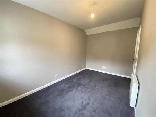 Speedgate Hill, Fawham, Kent - Photo 1