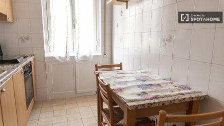 rome, Lazio 00162 - Photo 3