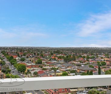 Luxury 2 Bedroom Apartments - Photo 5