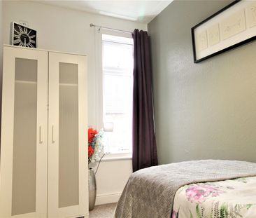 18 Nelthorpe Street, Lincoln, Lincolnshire, LN5 7SJ - Photo 4