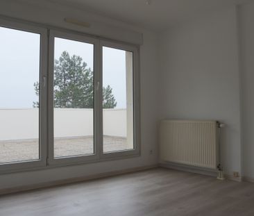 Location Appartement 3 pièces 63m² LUTTERBACH 68460 - Photo 4