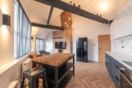 3 Bed Penthouse, Upper Parliment Street, NG1 - Photo 4