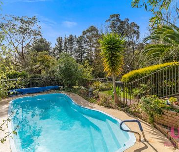 Private Family Retreat with Pool, Space and Serenity - Photo 6