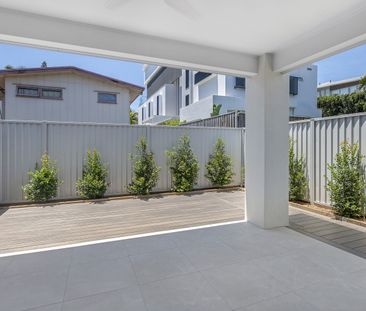 Brand New Townhouse close to Beach - Photo 4