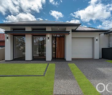 Open the Door to Effortless Elegance - Photo 2