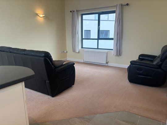 2 bedroom maisonette to rent - Photo 1