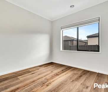 Luxurious 4 Bedroom Home In Minta Estate - Photo 1