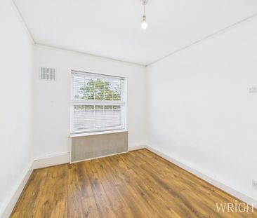 2 bedroom Apartment - Woodhall House, Welwyn Garden City - Photo 3