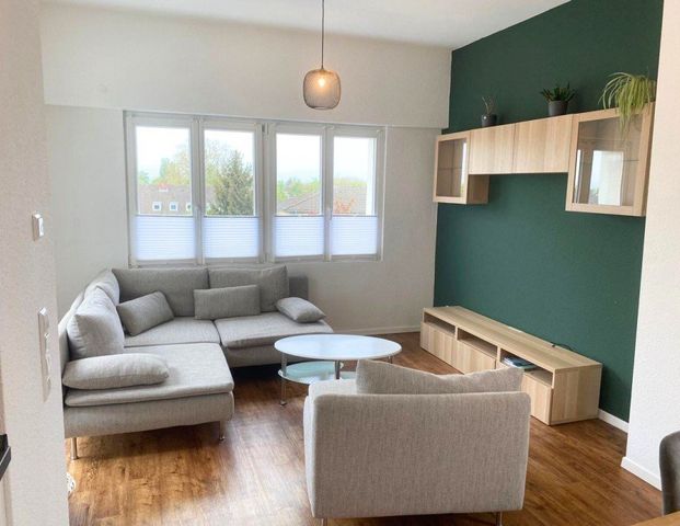 Wunderschöne 2-Zimmer-Wohnung mit Balkon in kernsaniertem Altbau im Rastatter Zentrum - Photo 1